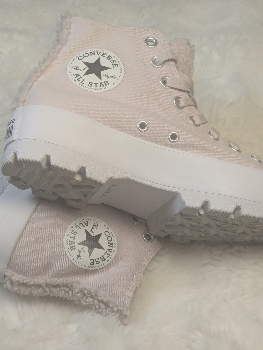 Converse Chuck Taylor All Star Lift Lug Sherpa High Top Pink Women’s 8.5 - Picture 4 of 11